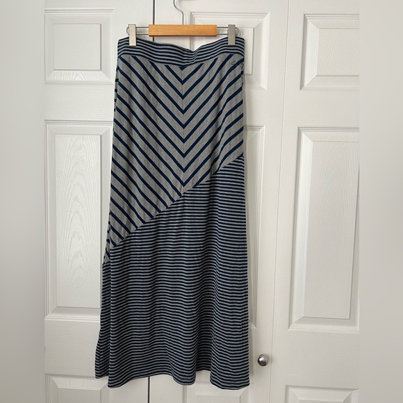7 For all mankind Maxi Skirt - Picture 1 of 5